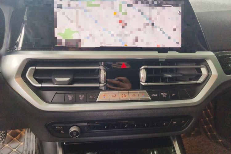 Used BMW 3 Series 2020 320Li M Sport Package Audio And AC Panel