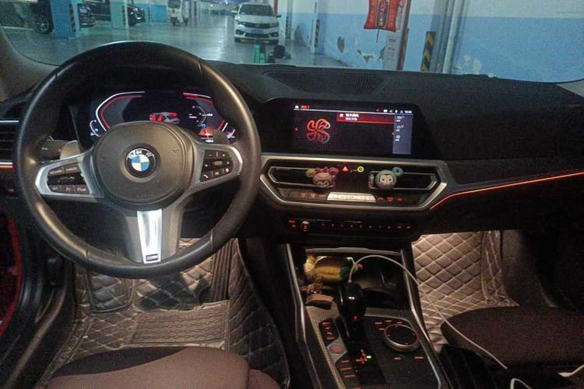 Used BMW 3 Series 2020 Facelifted 325Li M Sport Night Edition Package Center Console