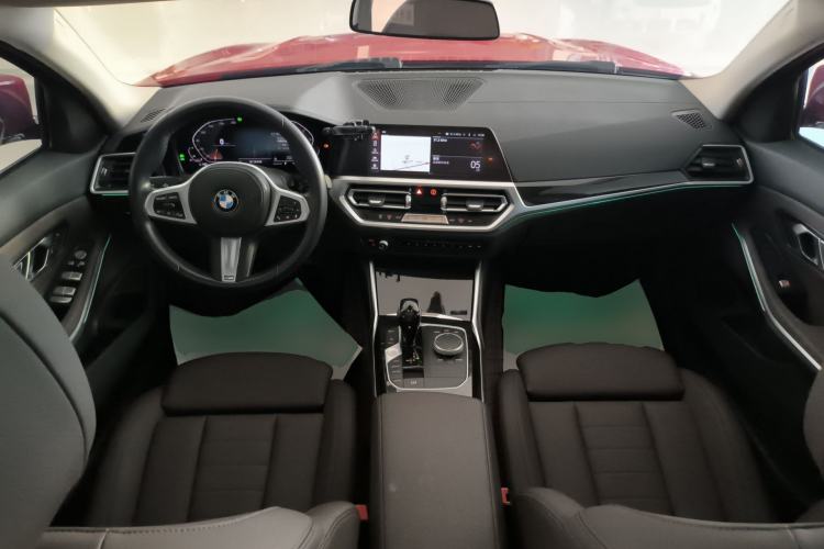 Used BMW 3 Series 2020 Restyled 325Li M Sport Package Center Console