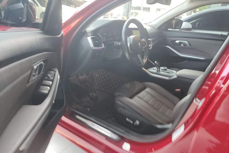 Used BMW 3 Series 2020 Restyled 325Li M Sport Package Driver Seat