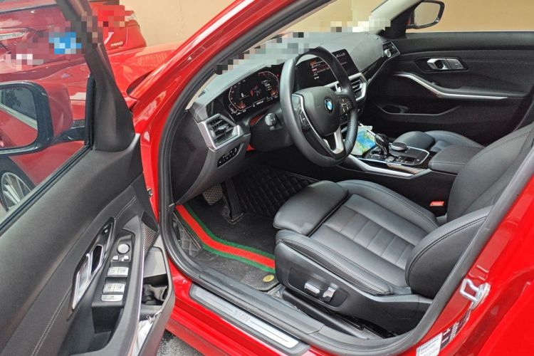 Used BMW 3 Series 2020 325Li First Edition Driver Seat