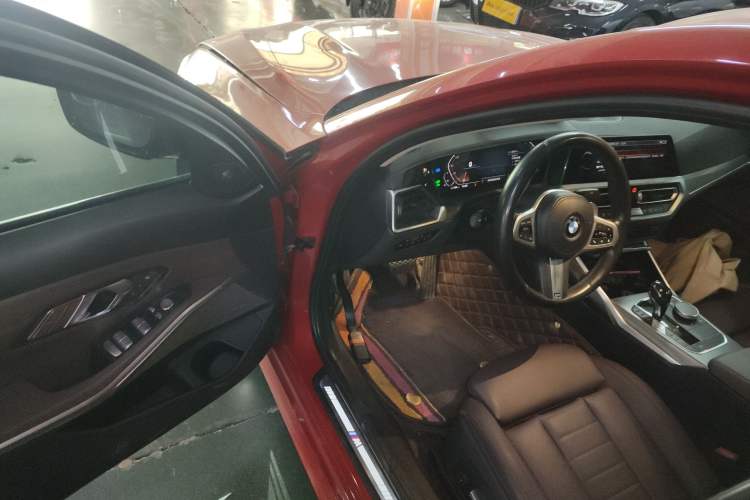 Used BMW 3 Series 2020 Facelifted 325Li M Sport Night Edition Package Driver Seat