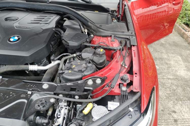 Used BMW 3 Series 2020 325Li M Sport Package Engine Bay Left