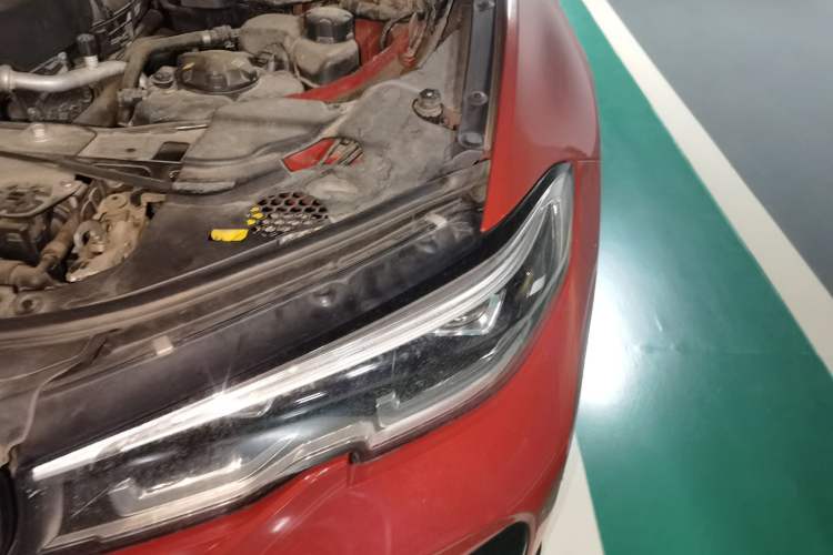 Used BMW 3 Series 2020 325Li M Sport Night Edition Package Engine Bay Left