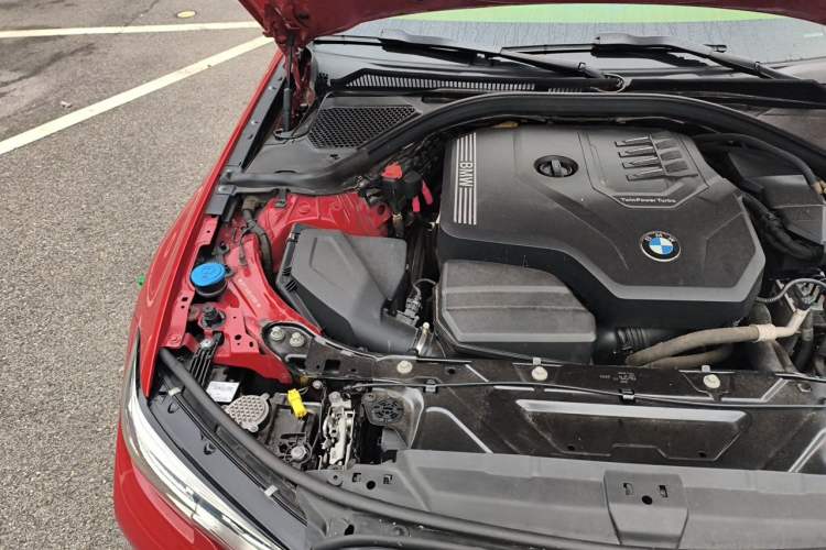 Used BMW 3 Series 2020 320i Sport Package Engine Bay Right