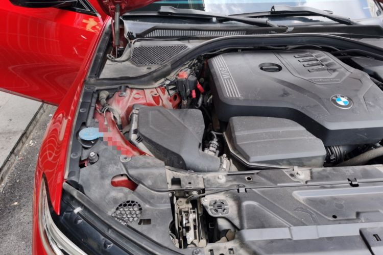 Used BMW 3 Series 2020 325i M Sport Night Edition package Engine Bay Right