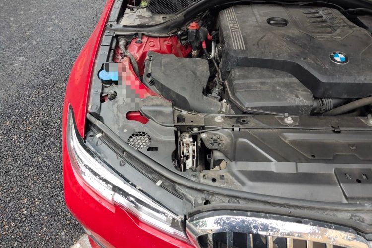 Used BMW 3 Series 2020 325Li First Edition Engine Bay Right