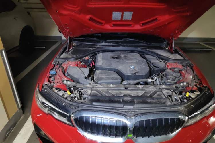 Used BMW 3 Series 2020 320Li M Sport Package Engine Bay Right