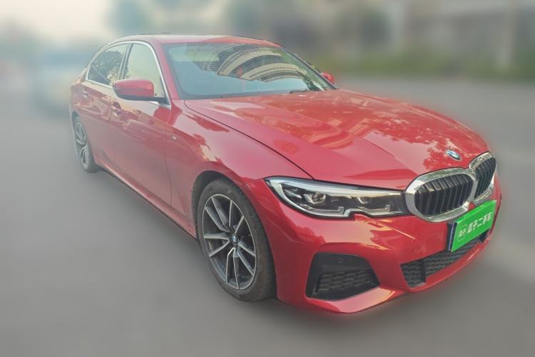 Used BMW 3 Series 2020 320Li M Sport Package Front Right 45 Deg