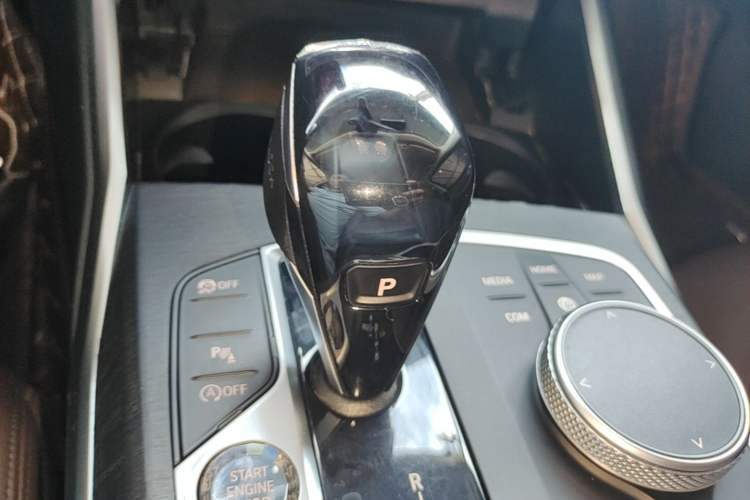Used BMW 3 Series 2020 Restyled 325Li M Sport Package Gear Lever