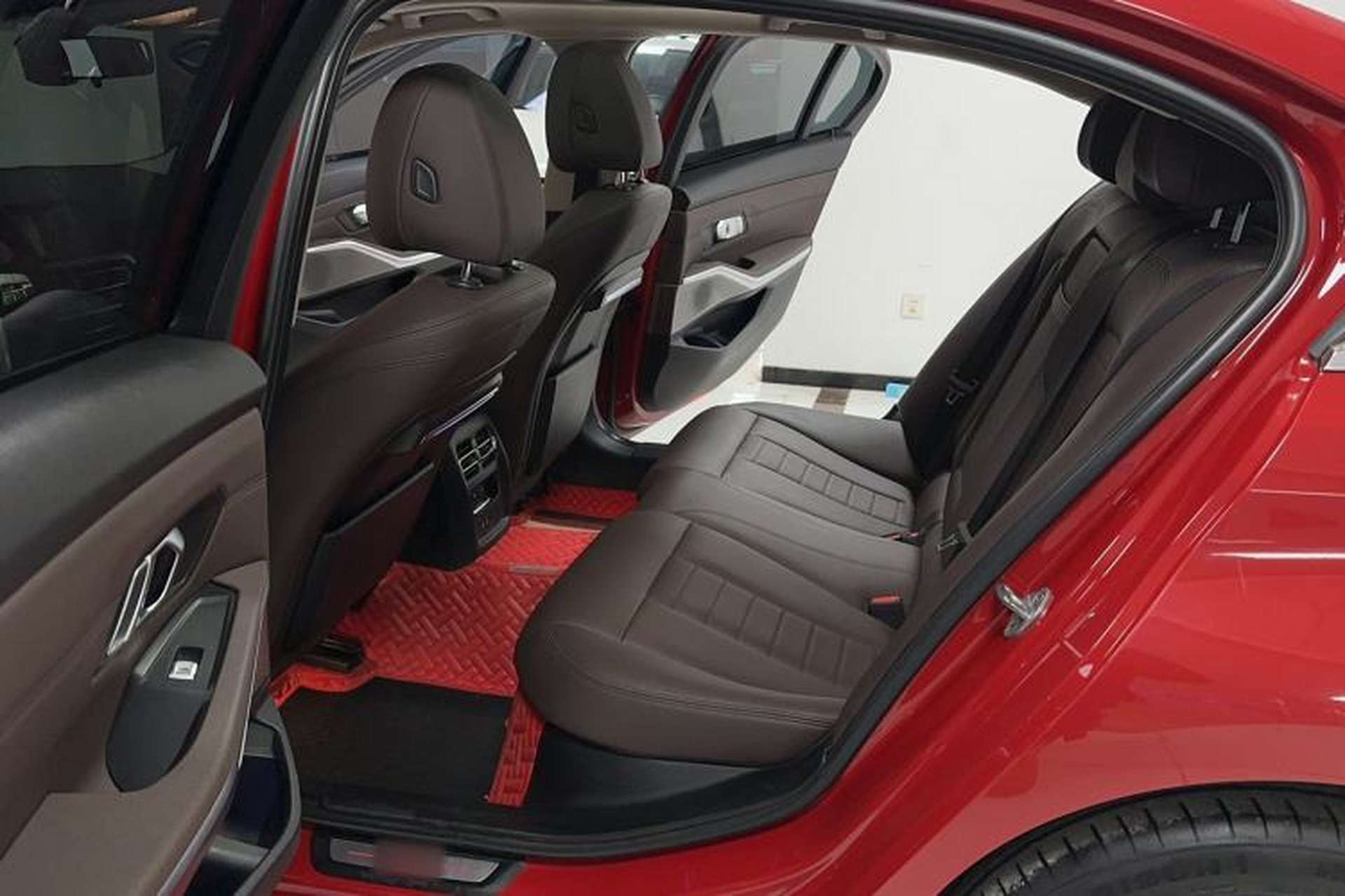 Used BMW 3 Series 2020 325Li First Edition Interior 1