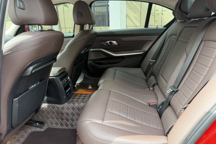 Used BMW 3 Series 2020 Restyled 325Li M Sport Package Interior 3