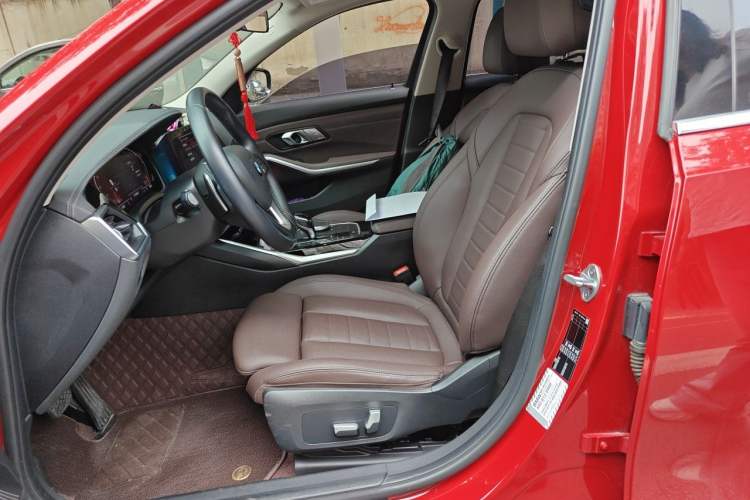 Used BMW 3 Series 2020 325Li First Edition Left Front Seat