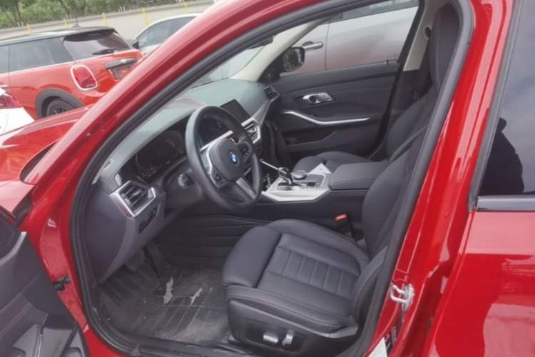 Used BMW 3 Series 2020 Facelifted 325Li M Sport Night Edition Package Left Front Seat