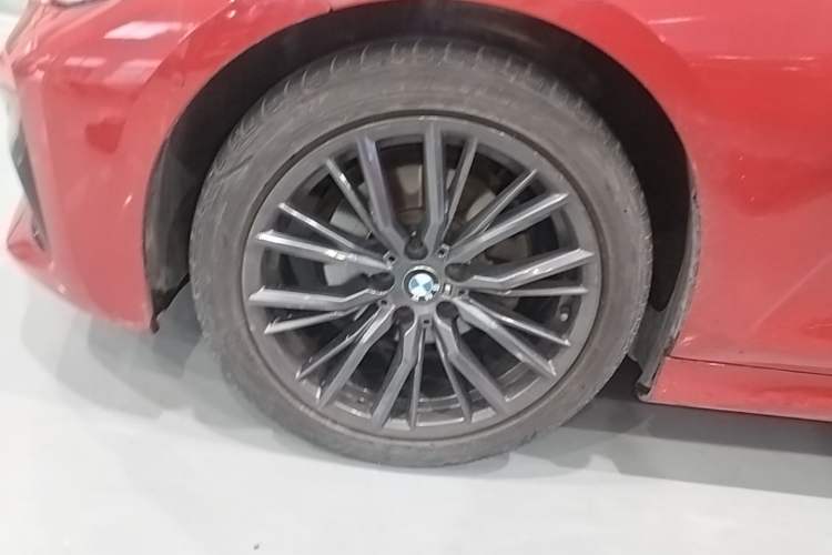Used BMW 3 Series 2020 Restyled 325i M Sport Night Edition Package Left Front Wheel Hub