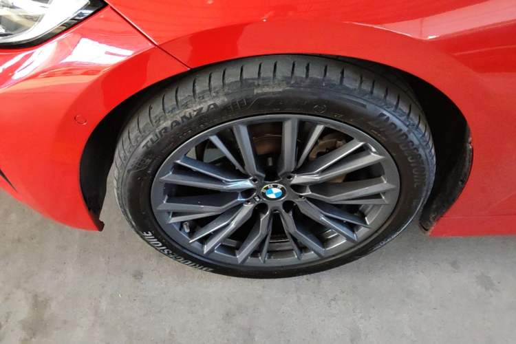 Used BMW 3 Series 2020 Facelifted 325Li M Sport Night Edition Package Left Front Wheel Hub