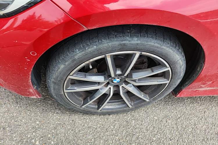 Used BMW 3 Series 2020 320Li M Sport Package Left Front Wheel Hub
