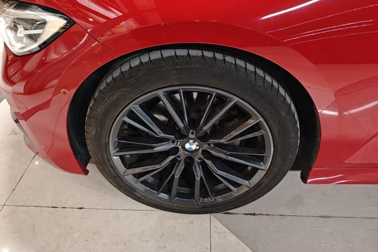 Used BMW 3 Series 2020 325Li M Sport Night Edition Package Left Front Wheel Hub