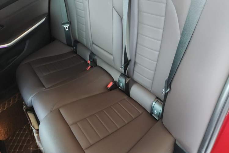Used BMW 3 Series 2020 Restyled 325Li M Sport Package Left Rear Seat