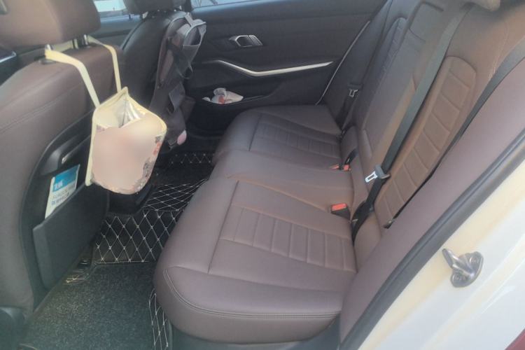 Used BMW 3 Series 2020 320Li M Sport Package Left Rear Seat