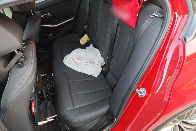 Used BMW 3 Series 2020 320i Sport Package Left Rear Seat