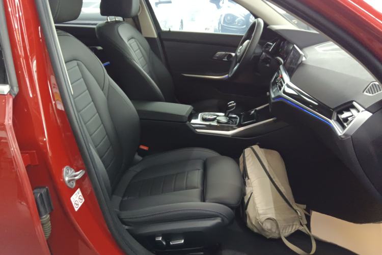 Used BMW 3 Series 2020 Restyled 325Li M Sport Package Right Front Seat