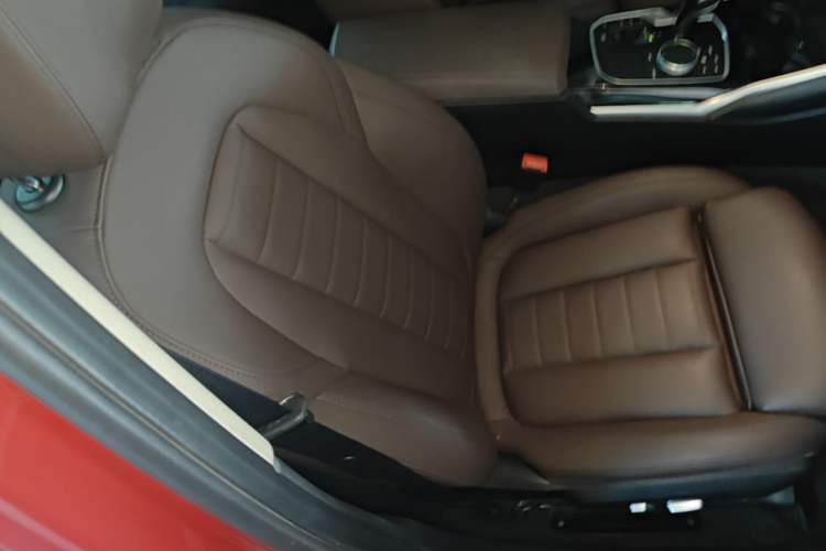 Used BMW 3 Series 2020 325Li First Edition Right Front Seat