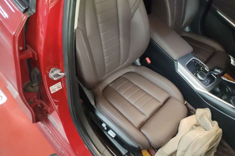 Used BMW 3 Series 2020 Facelifted 325Li M Sport Night Edition Package Right Front Seat