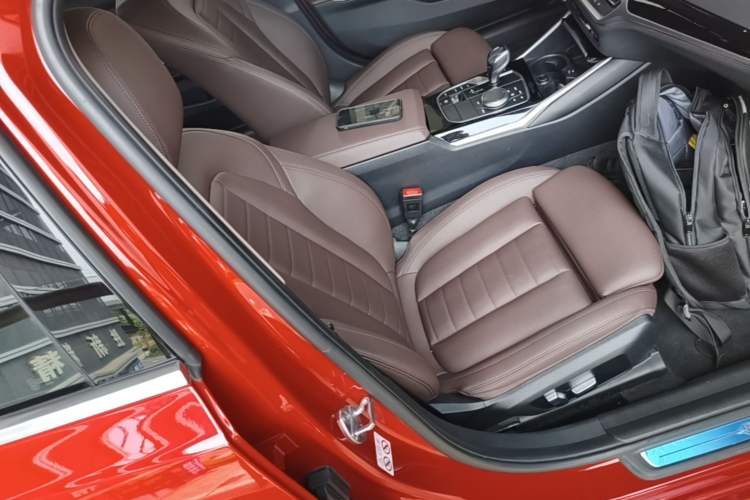 Used BMW 3 Series 2020 325Li First Edition Right Front Seat