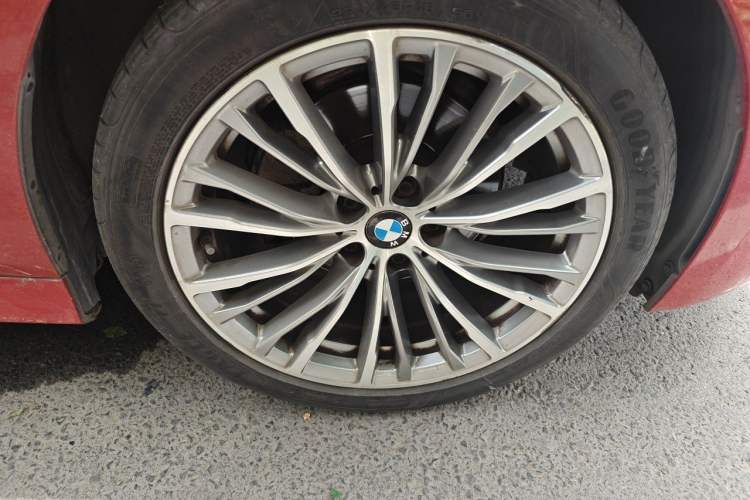 Used BMW 3 Series 2020 325Li First Edition Right Front Wheel Hub