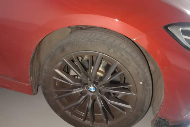 Used BMW 3 Series 2020 325Li M Sport Night Edition Package Right Front Wheel Hub
