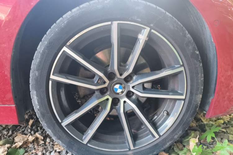 Used BMW 3 Series 2020 Restyled 325Li M Sport Package Right Front Wheel Hub