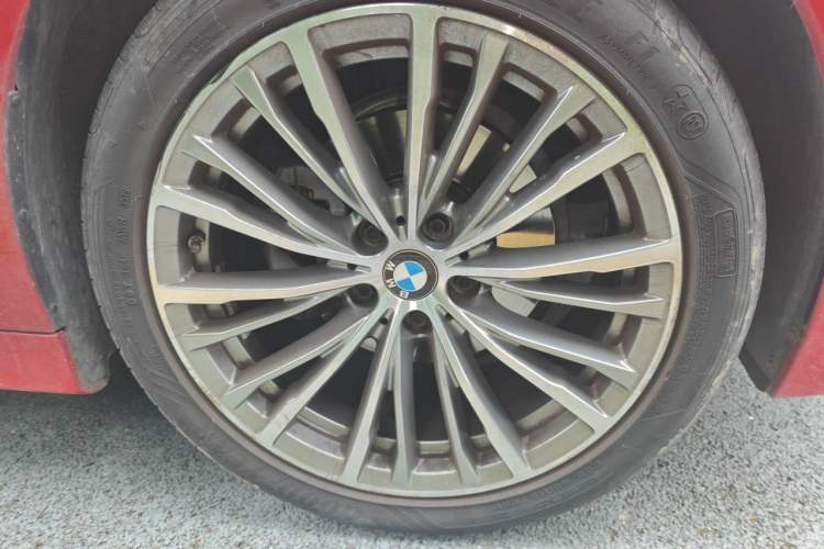 Used BMW 3 Series 2020 325Li First Edition Right Front Wheel Hub