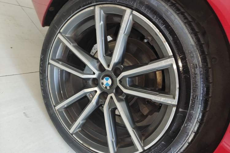 Used BMW 3 Series 2020 Restyled 325Li M Sport Package Right Rear Wheel Hub