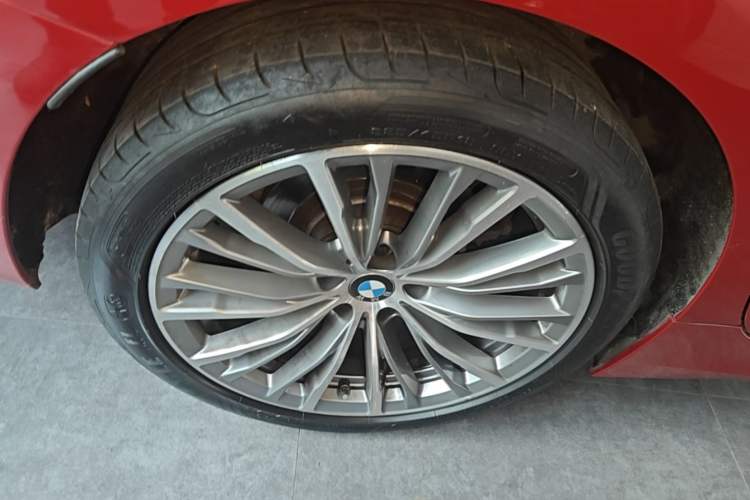 Used BMW 3 Series 2020 325Li First Edition Right Rear Wheel Hub