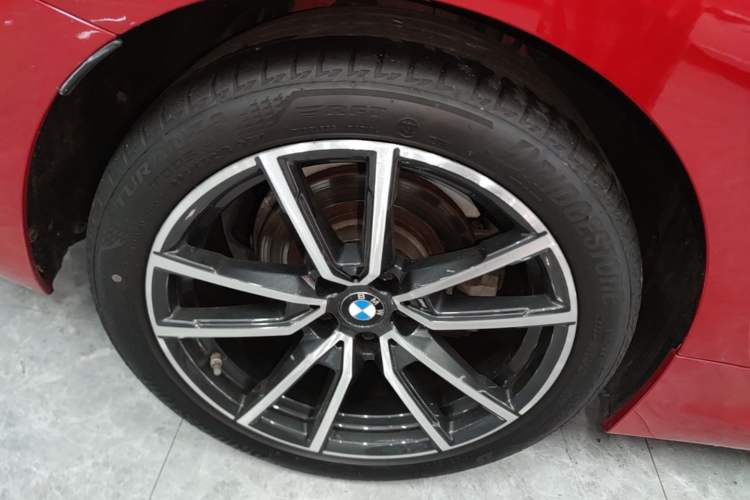 Used BMW 3 Series 2020 Restyled 325Li M Sport Package Right Rear Wheel Hub