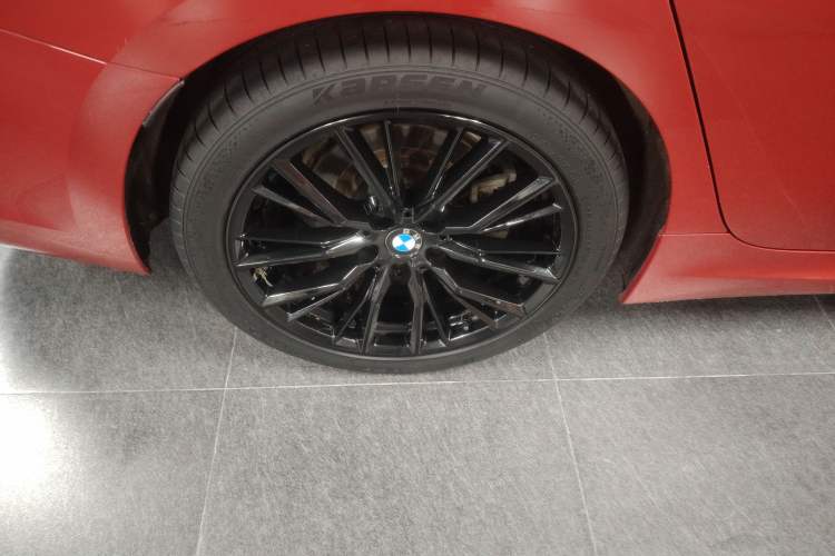 Used BMW 3 Series 2020 325Li M Sport Night Edition Package Right Rear Wheel Hub