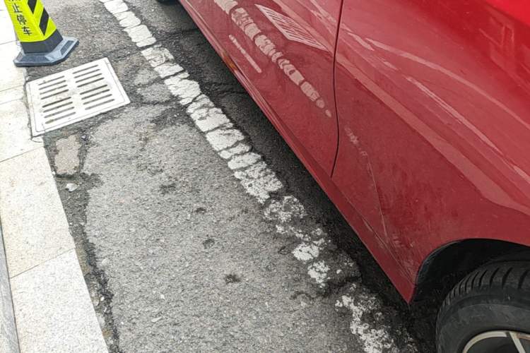 Used BMW 3 Series 2020 320Li M Sport Package Right Side Sill