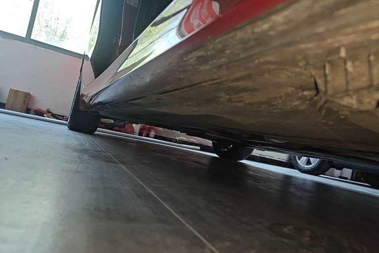Used BMW 3 Series 2020 325Li First Edition Right Side Sill