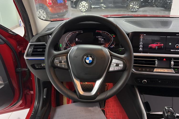 Used BMW 3 Series 2020 325Li First Edition Steering Wheel
