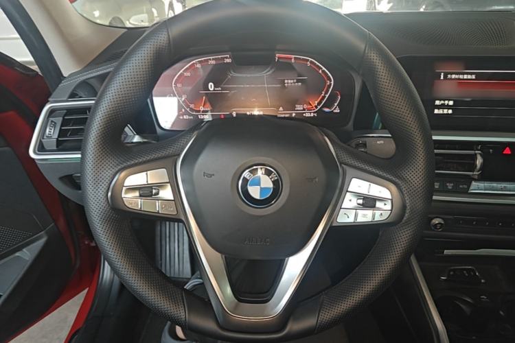 Used BMW 3 Series 2020 325Li First Edition Steering Wheel
