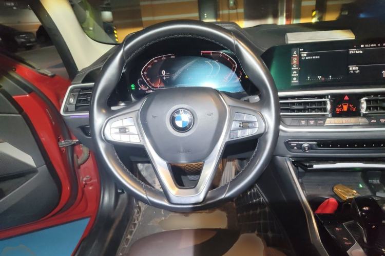 Used BMW 3 Series 2020 325Li First Edition Steering Wheel