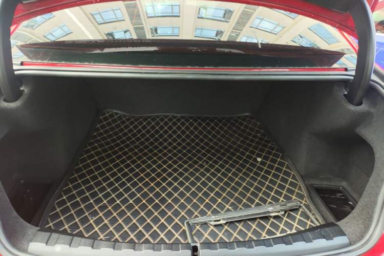 Used BMW 3 Series 2020 Restyled 325Li M Sport Package Trunk