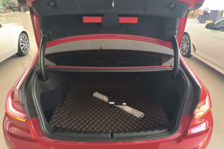 Used BMW 3 Series 2020 Restyled 325Li M Sport Package Trunk