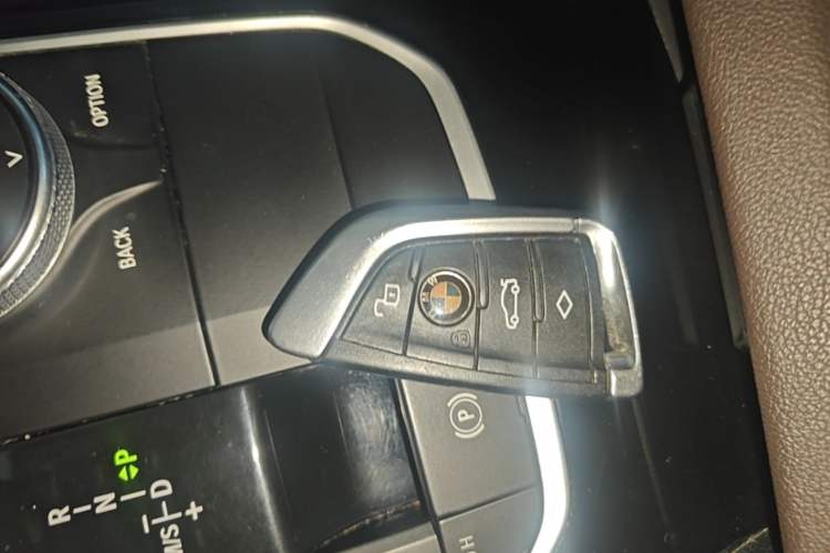Used BMW 3 Series 2020 325Li First Edition Vehicle Key
