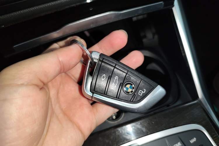 Used BMW 3 Series 2020 Restyled 325Li M Sport Package Vehicle Key