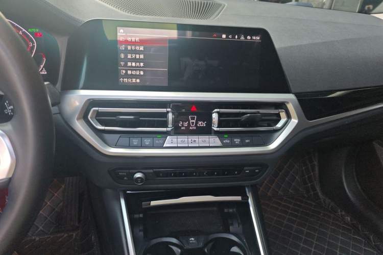 Used BMW 3 Series 2020 320Li M Sport Package Audio And AC Panel