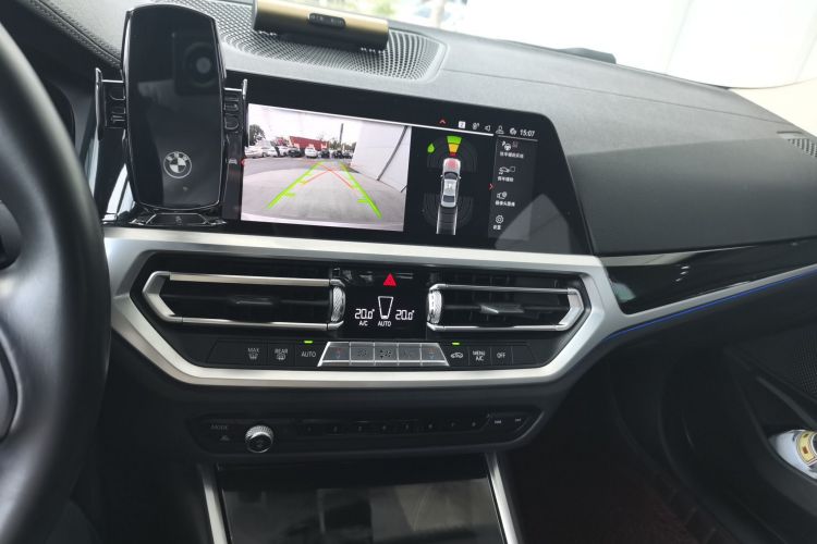 Used BMW 3 Series 2020 325Li First Edition Audio And AC Panel