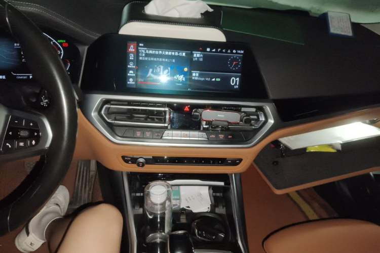 Used BMW 3 Series 2020 320Li M Sport Package Audio And AC Panel