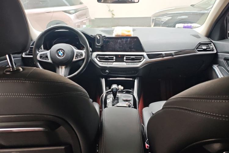 Used BMW 3 Series 2020 320Li M Sport Package Center Console